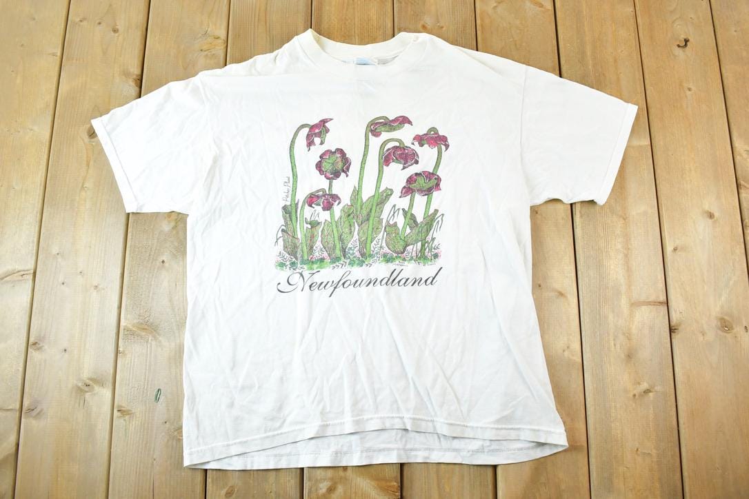 Vintage 1990s Newfoundland Pitcher Plant Souvenir T-Shirt Mens L