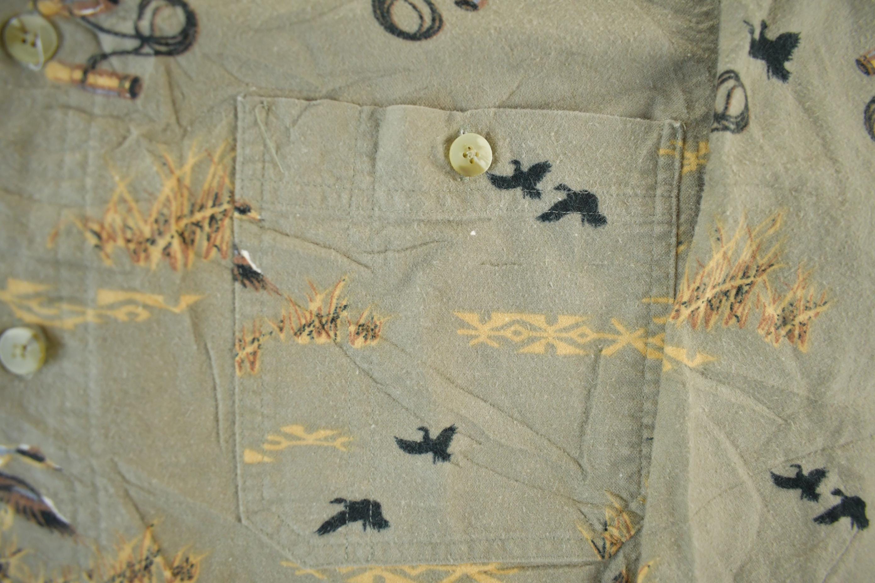 Vintage 2000s Me Sport Ducks All Over Print Button Up Shirt Men's Medium