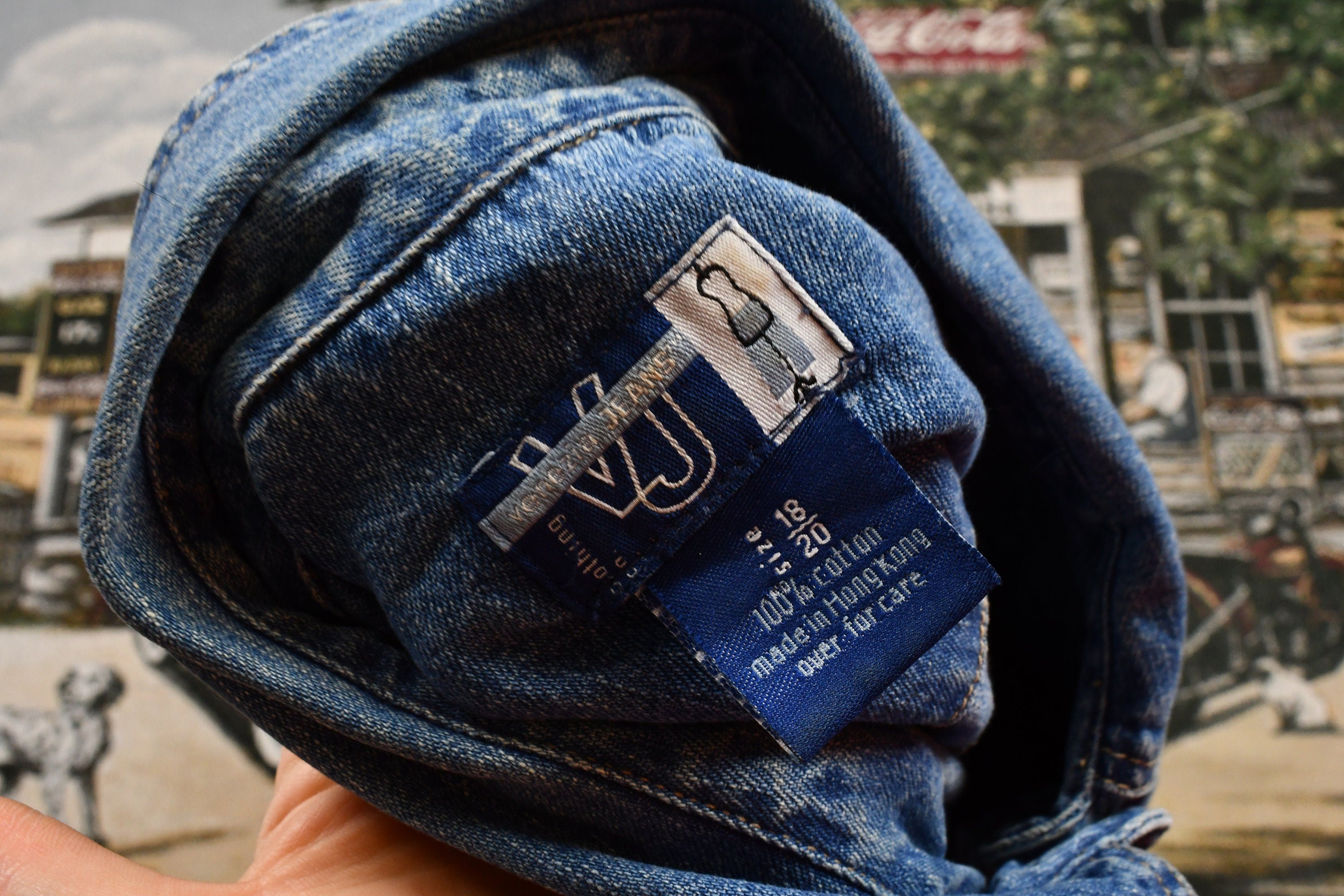 Venezia 1990s Embroidered Denim Snap Button Jean Shirt
