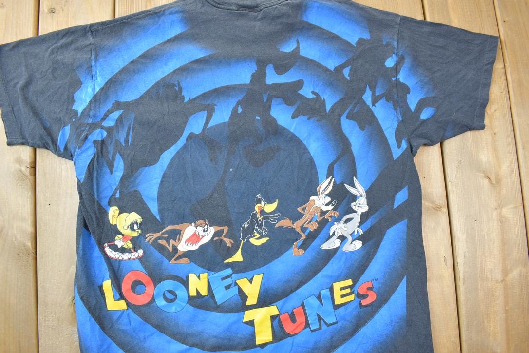 Vintage 1992 Looney Tunes All Over Print Spiral T-Shirt
