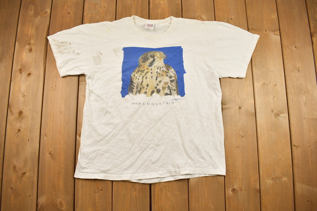 Vintage 1990s Hawk Mountain Graphic T Shirt