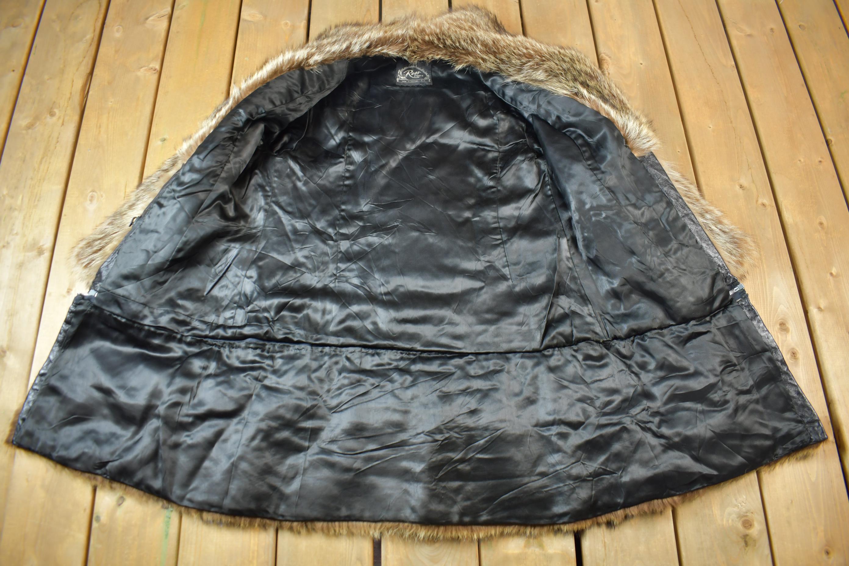Vintage 1970s Ross Furs Adjustable Length Brown Raccoon Fur Coat