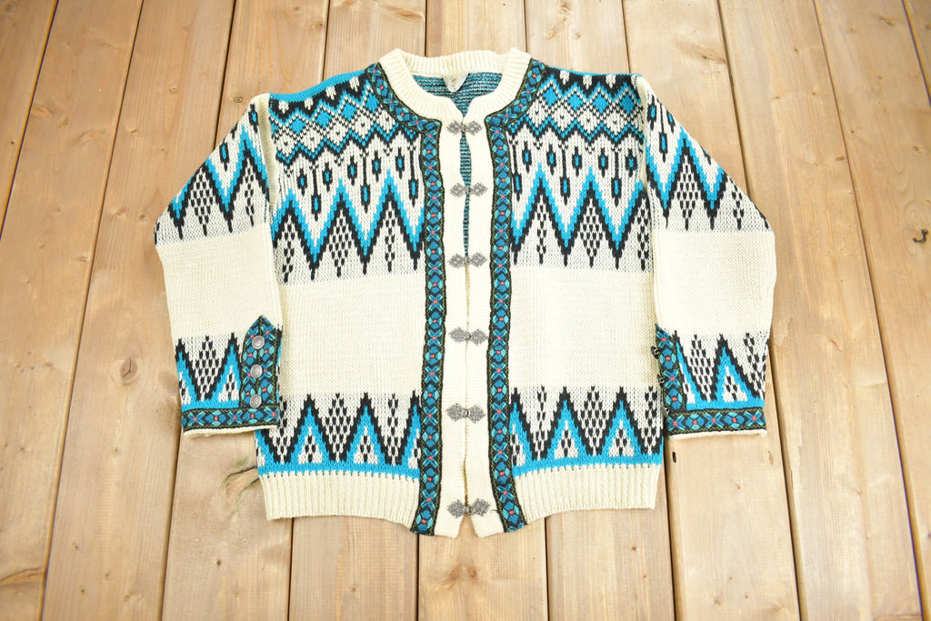 Vintage 1980s 100% Wool Knit Clasp Sweater