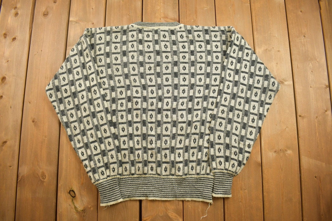 Vintage 1990s Knightsbridge Knitted Crewneck Sweater