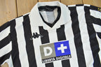 Vintage 1999 Kappa Juventus Home Soccer Jersey