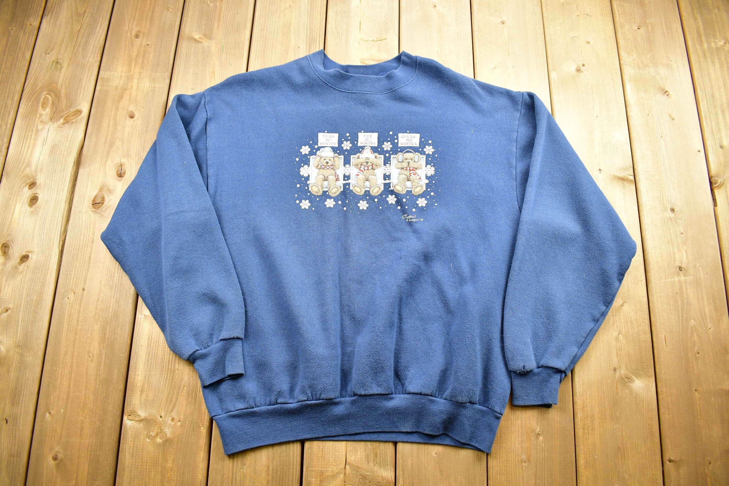 Vintage 1990s Teddy Bear Graphic Crewneck , Vintage Sweatshirt , Cartoon Animal Print , Holiday , Christmas , Pullover Sweatshirt