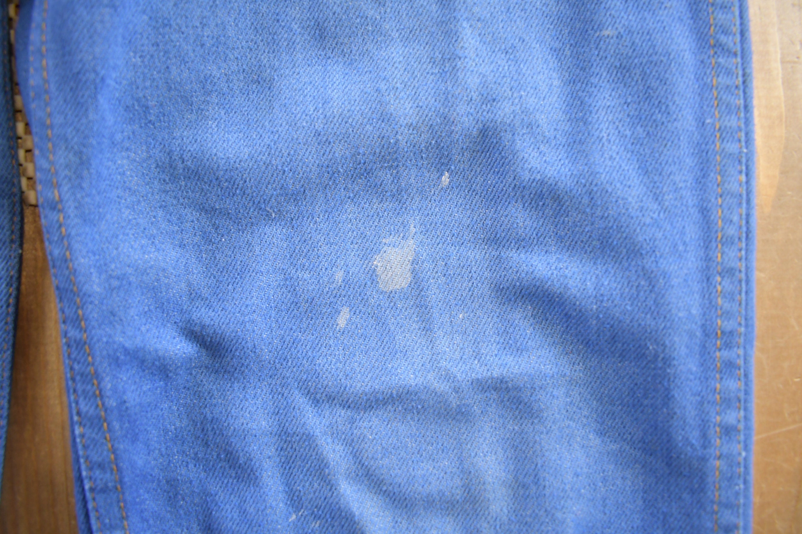 Vintage 1980s Distressed Blue Jeans Size 32x36