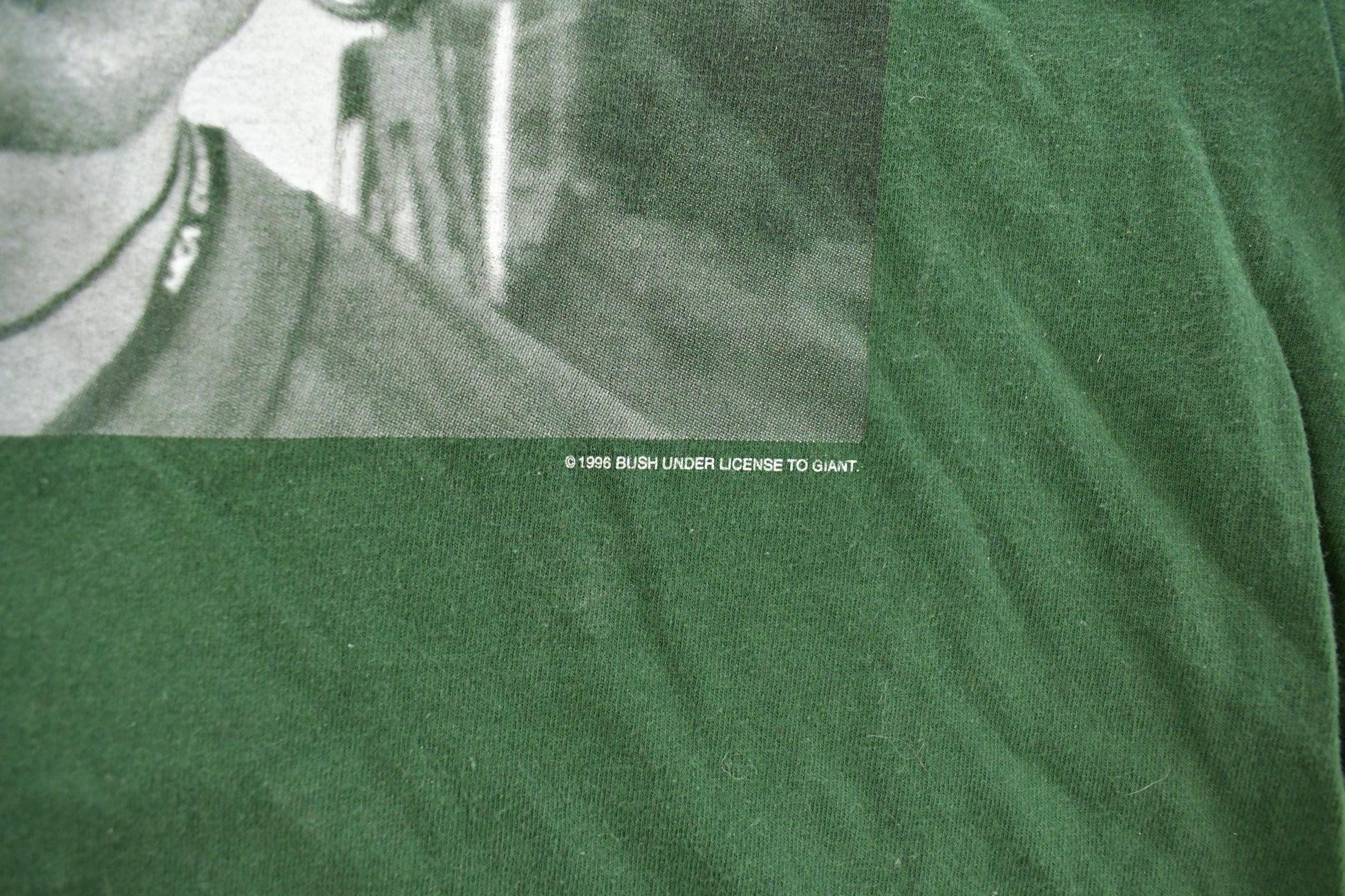 Vintage 1990s BUSH Razorblade Suitcase Tour T-Shirt Men's XL / 90s Graphic Band Tee / Vintage Band Tee / Rock Tee / UK Rock Shirt