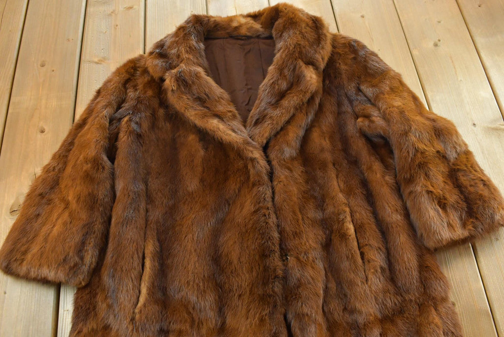 Vintage 1960s Muskrat Fur Coat Size M /