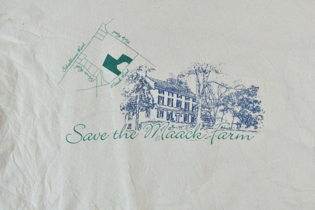 Vintage 1990s save The Maack Farm Souvenir T-Shirt