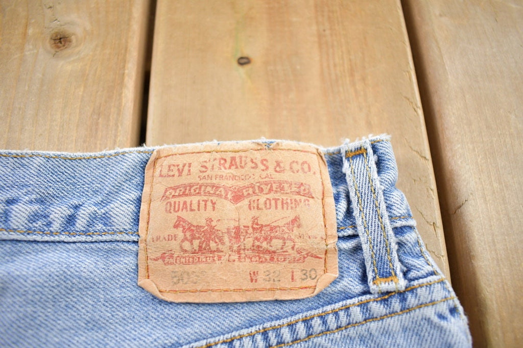 Vintage 1990s Levi's 505 Regular Fit Jeans Size 32x30