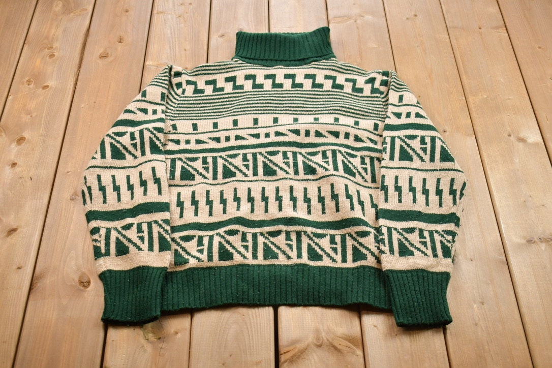 Vintage 1990s Knit Patterned Turtleneck Sweater