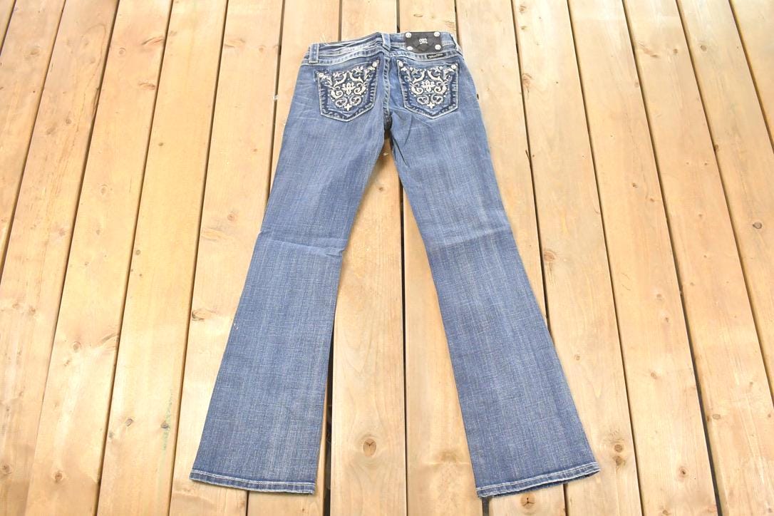 Vintage Deadstock Y2K Miss Me Bedazzled Low Rise Jeans Women's Size 26x31