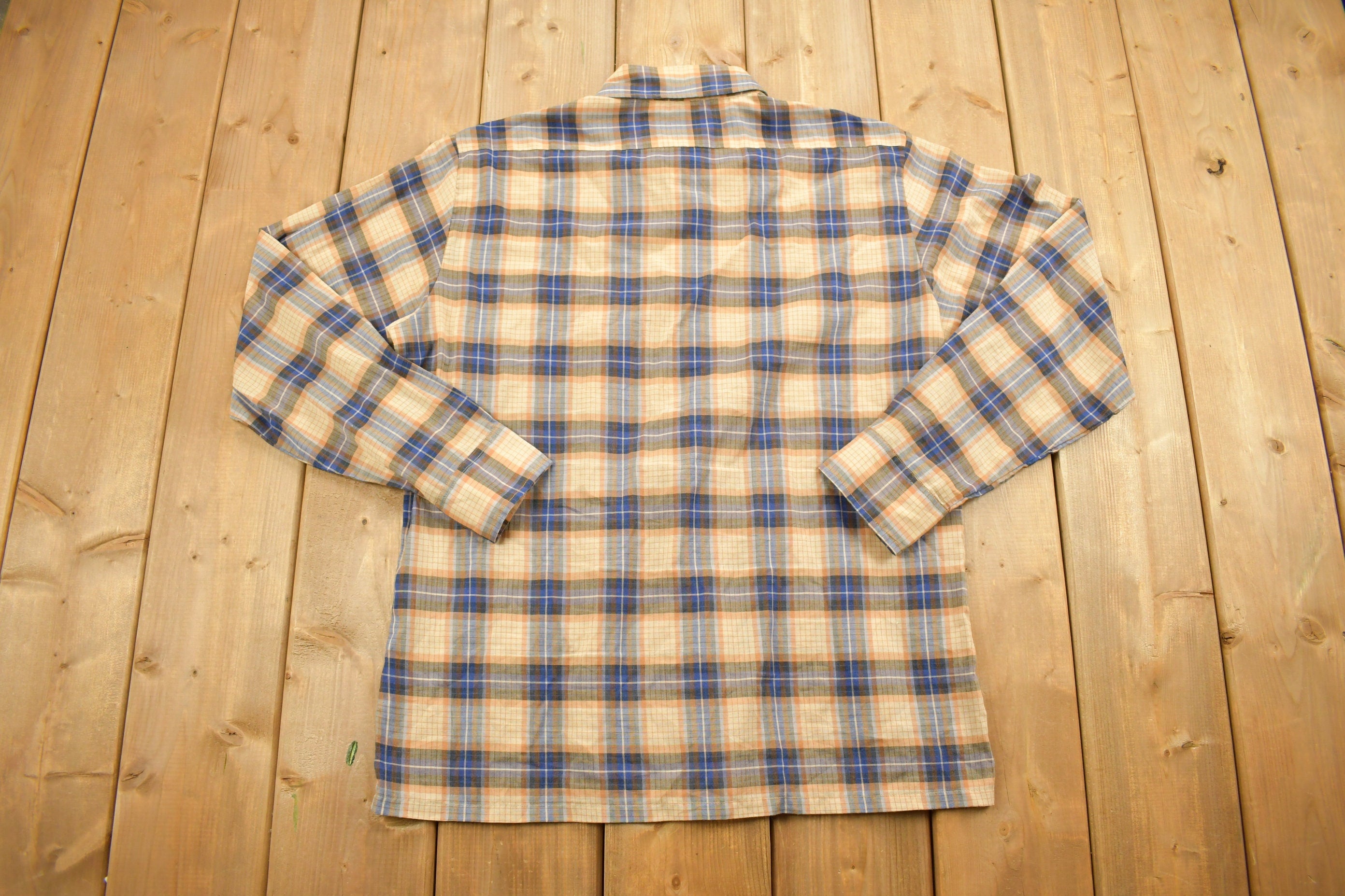 Vintage 1990s Kingsport Plaid Flannel Button Up Shirt