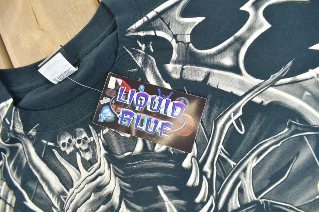 Vintage 2001 Deadstock Liquid Blue Dragon Wizard Big Graphic T-Shirt