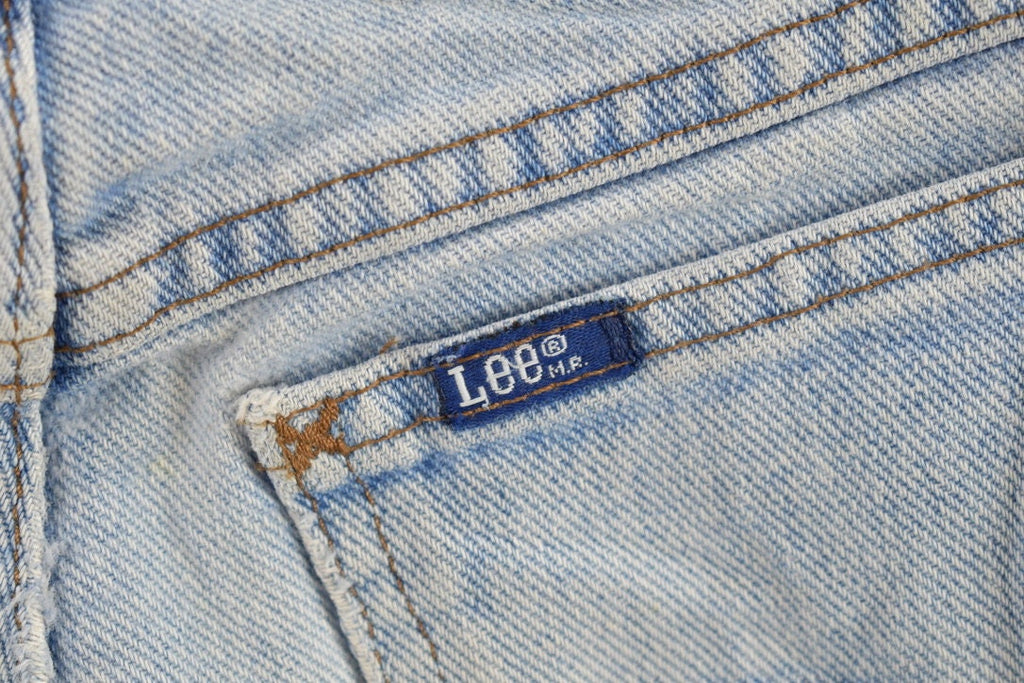 Vintage 1990s Lee Light Wash Denim Women's Jeans Size 24 x 27