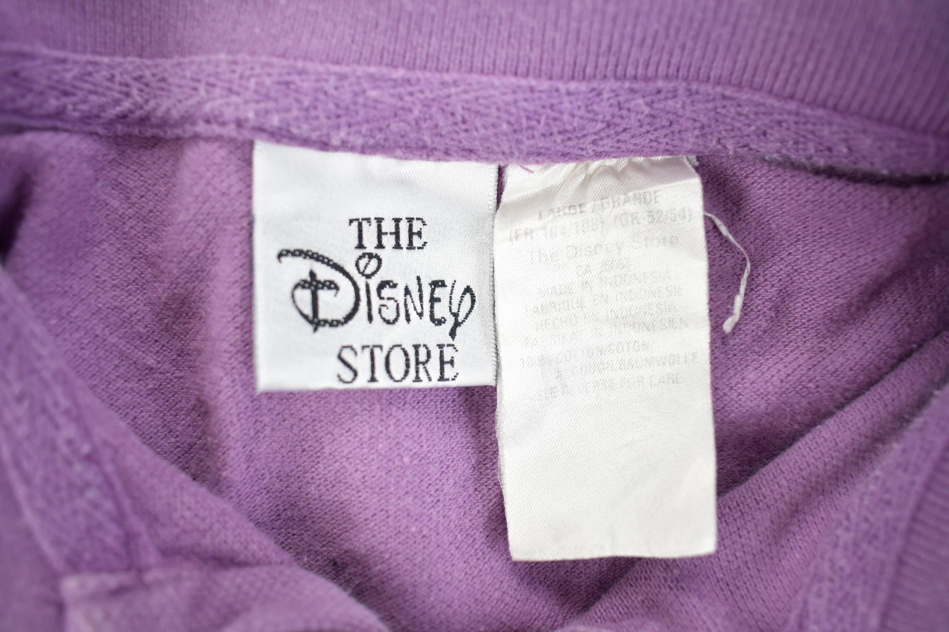 Vintage 1990s Disney Store Dopey Graphic Button Up Shirt  Snow White
