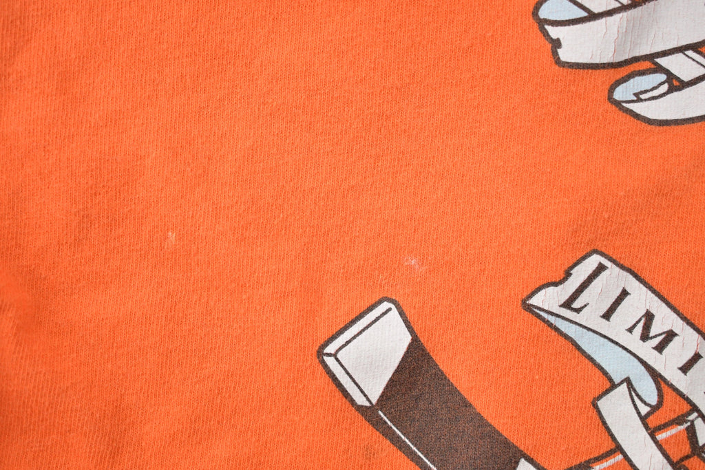 Vintage 1990s Philadelphia Flyers Lee Sports NHL Graphic T-Shirt