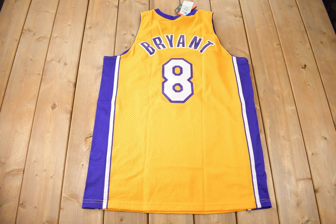 Vintage 2001 Deadstock Kobe Bryant Los Angeles Lakers #8 Nike Team Jersey Men's Large