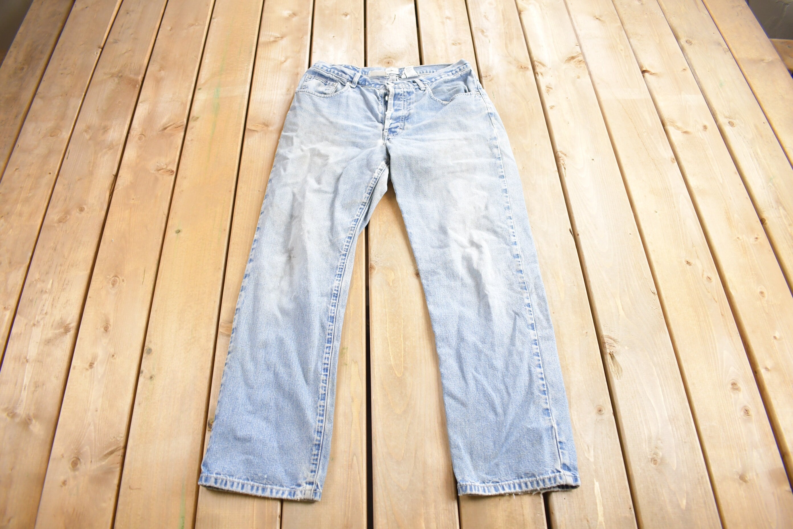 Vintage 1990s Calvin Klein Jeans Distressed Size 32 x 31
