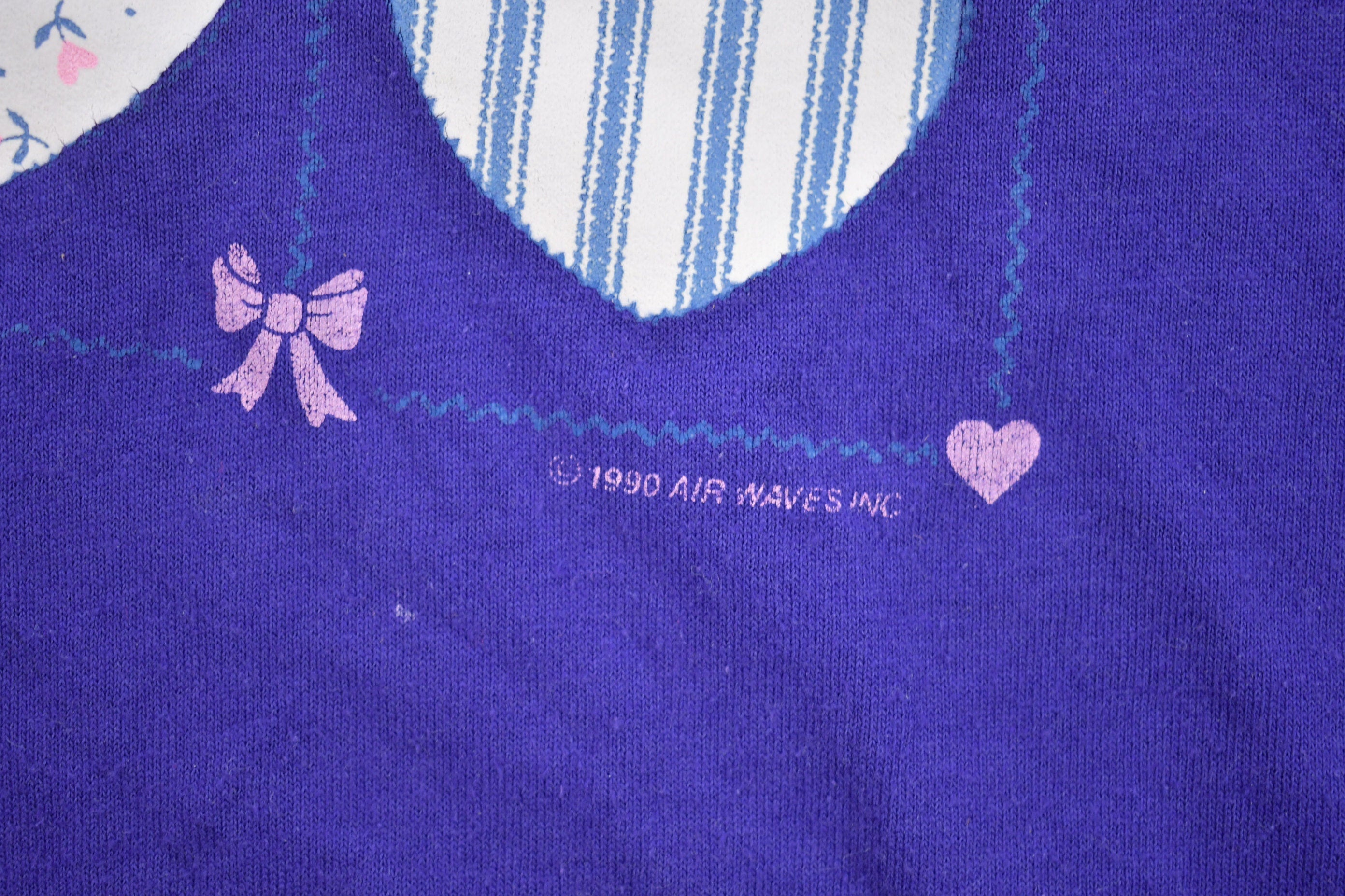 Vintage 1990 Cute Heart Pattern Graphic Grandma T-Shirt