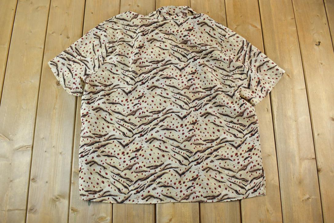 Vintage 1990s Tiger Hunting Button Up Shirt