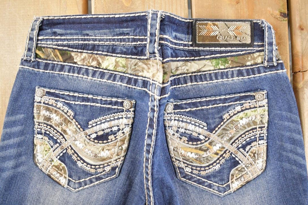 Vintage Deadstock Y2K Grace In LA Bedazzled Bootcut Low Rise Camo Jeans Women's Size 27 x 32