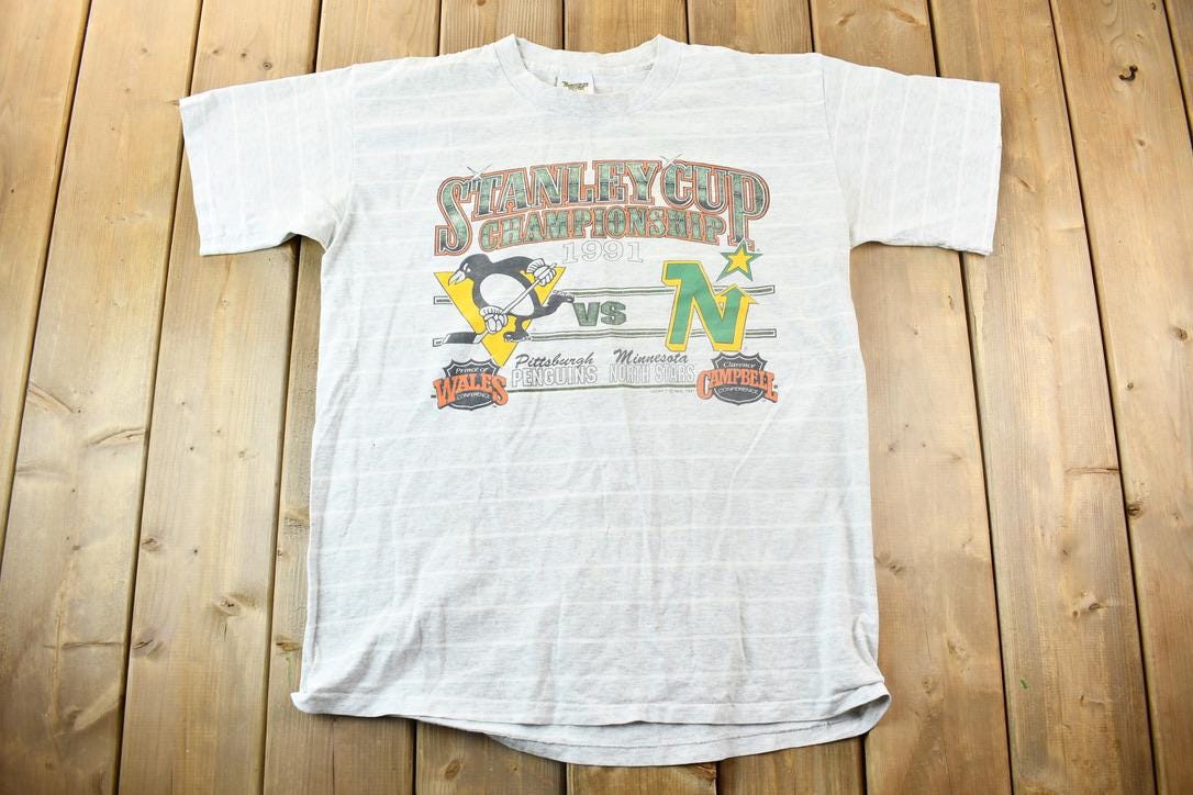 Vintage 1989 Stanley Cup Championship Penguins VS North Stars Graphic T-Shirt