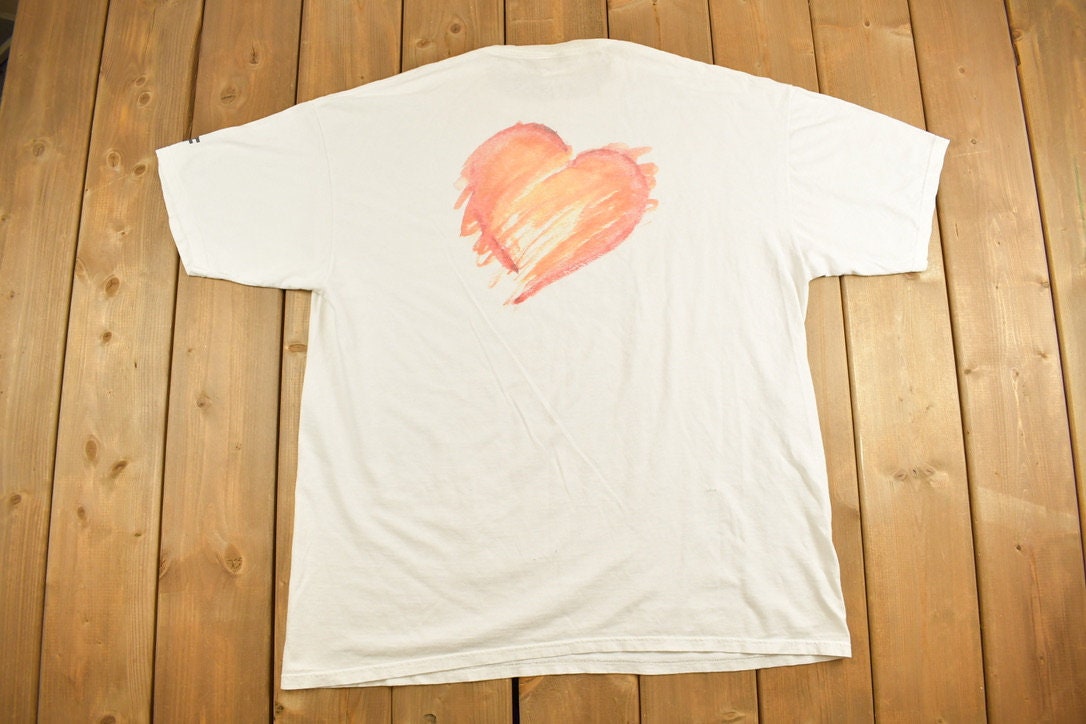 Vintage Y2K Art Showcase 2002 Staff Graphic T-Shirt