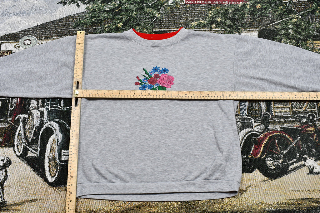 Vintage 1990s Jaclyn Smith Sport Flower Embroidered Crewneck  Nature Print Sweatshirt  Floral Sweatshirt  Casual Grandma Sweater