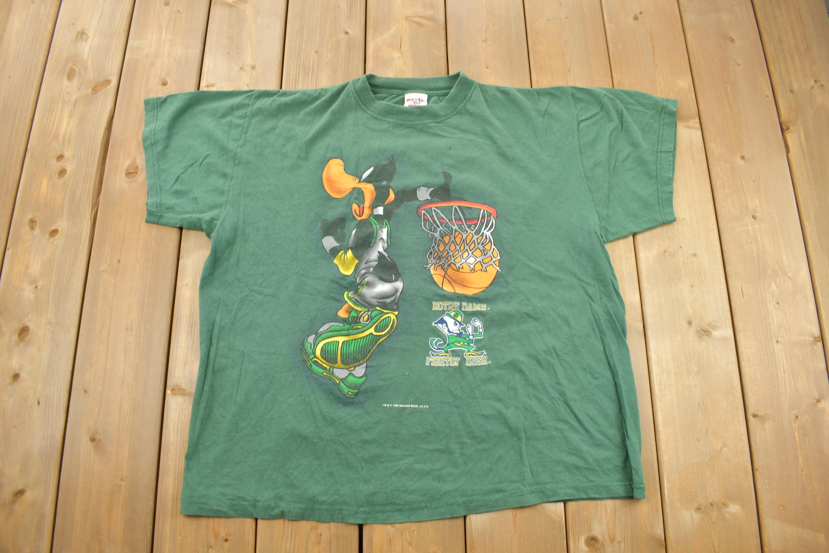 Vintage 1996 Notre Dame Fighting Irish Collegiate Looney Tunes T-Shirt