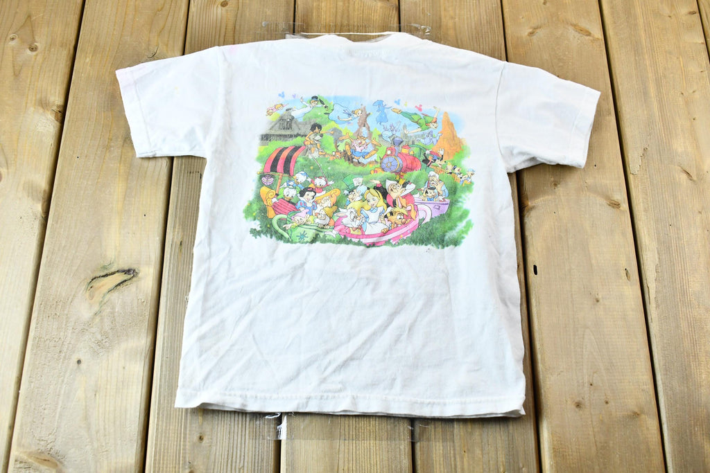 Vintage 1990s Walt Disney World Kids Magic Kingdom Single Stitch Graphic T-Shirt