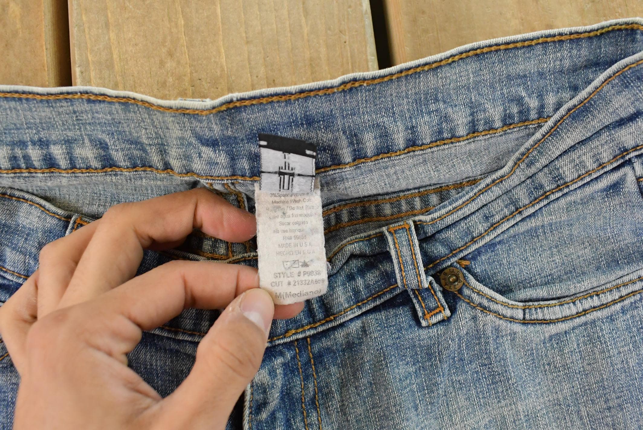 Vintage Y2K RT Low Rise Flare Denim Jeans Women's 28 x 32 / Bell Bottoms / Made in USA