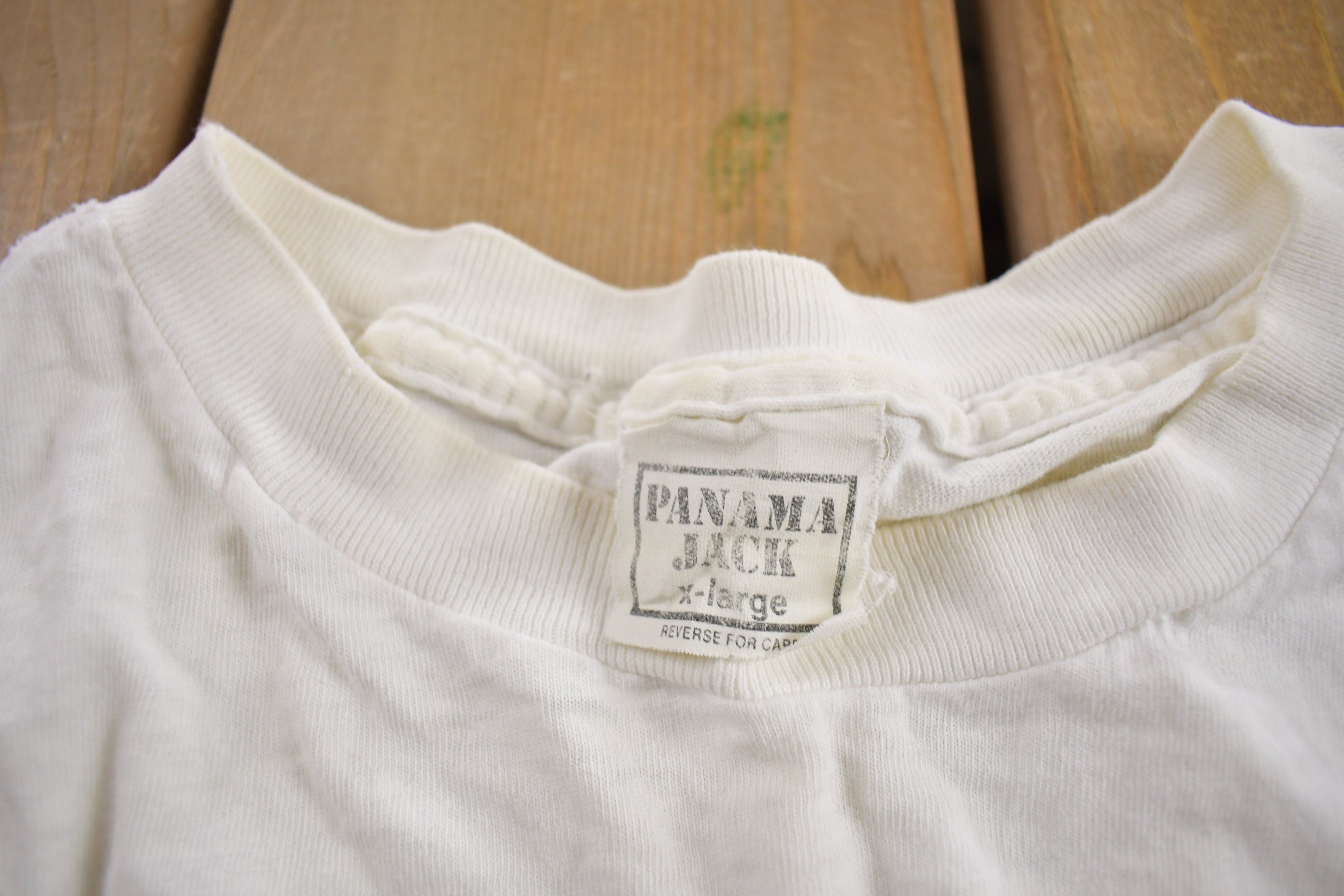 Vintage 1980s Panama Jack Tropical Graphic T-Shirt