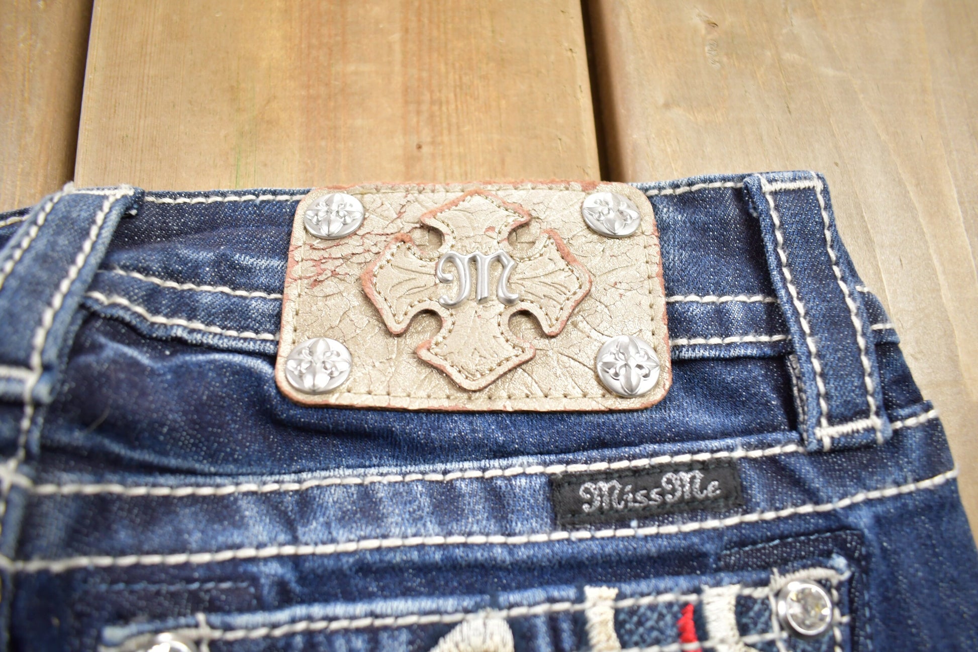 Vintage Y2K Miss Me Bedazzled Low Rise Jeans Size 26x33