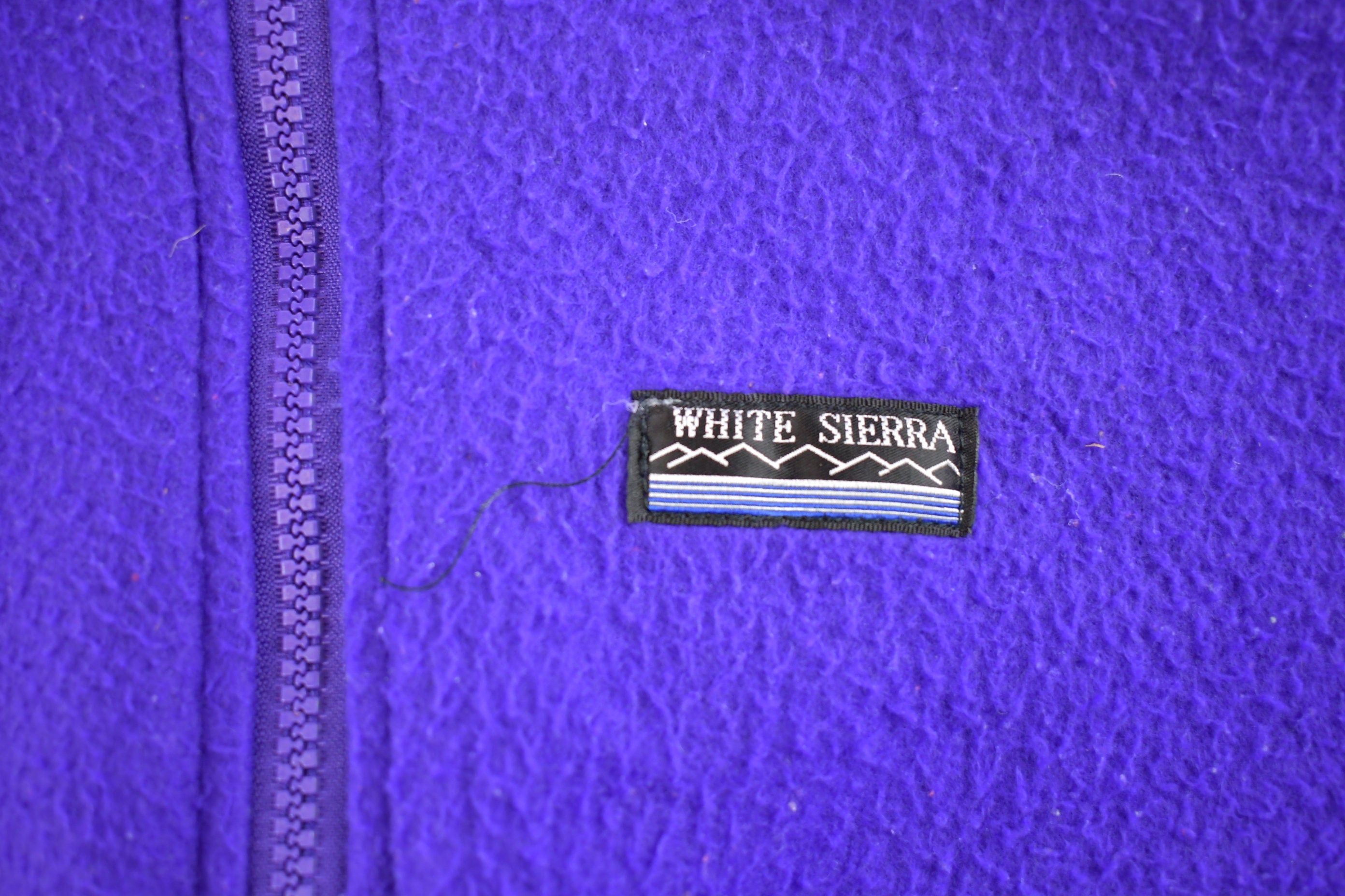 Vintage 1990s White Sierra Fleece Zip Up Sweater