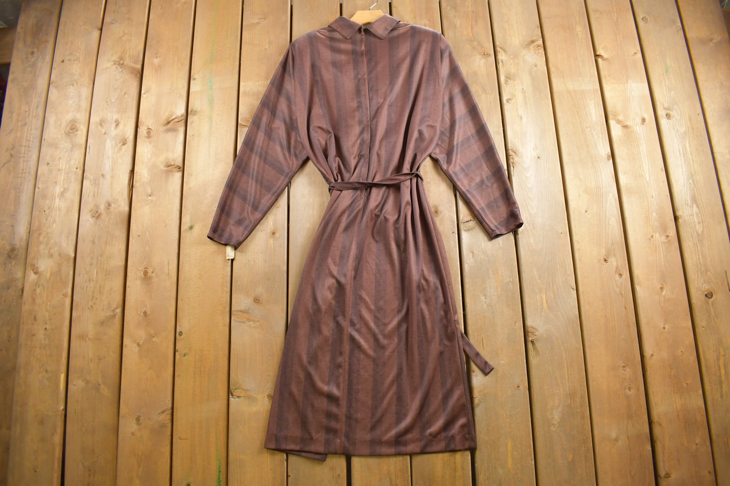 Vintage 1970s Date Mate Dress / Union Made in Canada / True Vintage Dress / 70s Dress / Shirt Dress