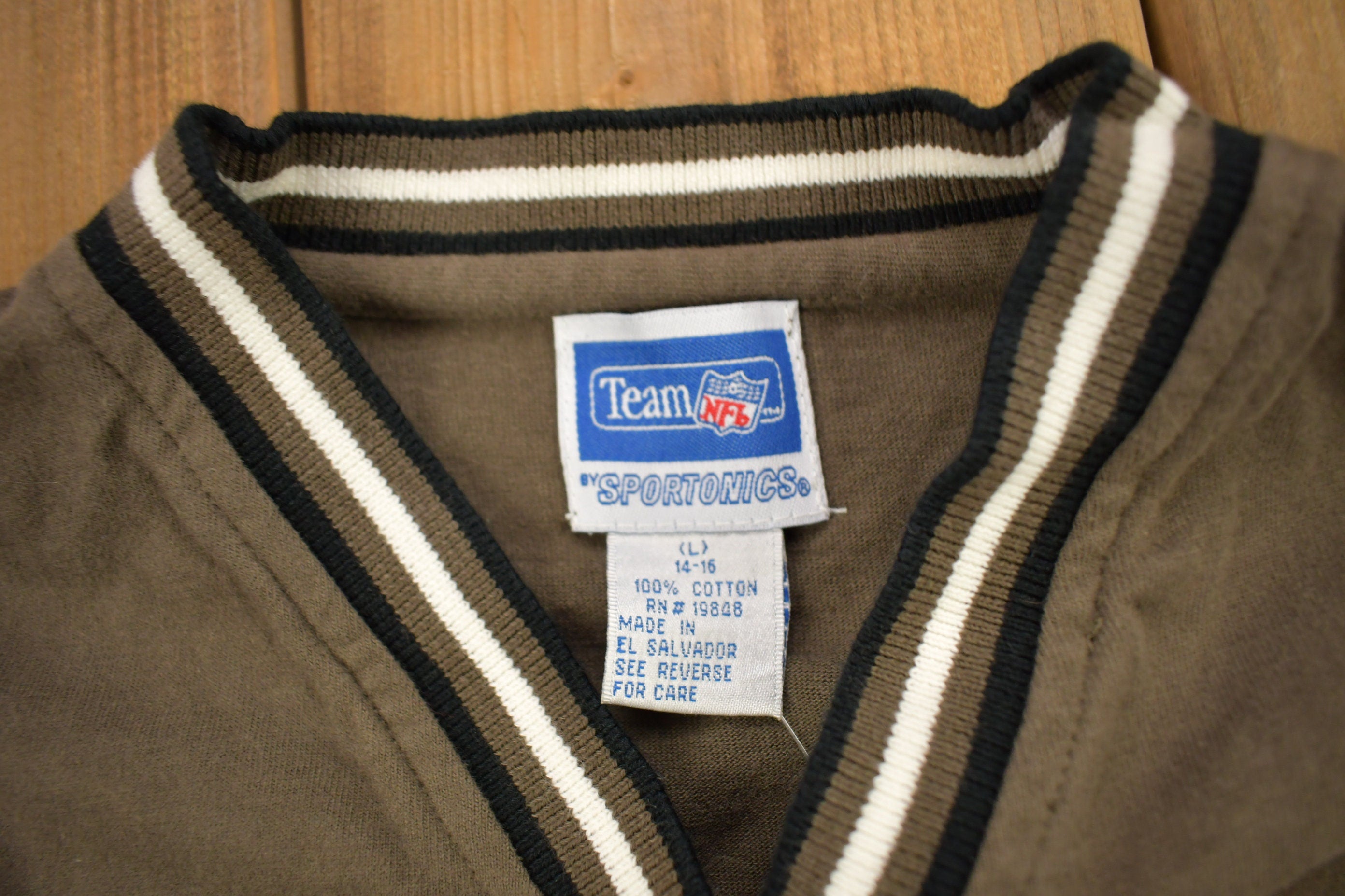 Vintage 1990s Cleveland Browns NFL Youth Size Sweatshirt