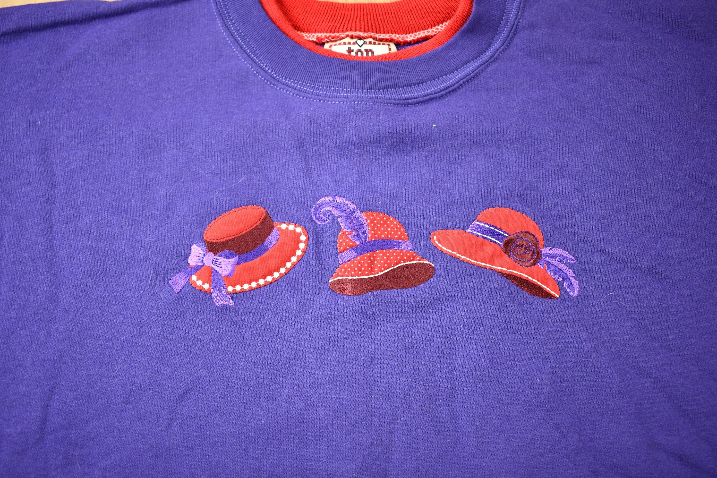 Vintage 1990s Embroidered Top Hats Cute Crewneck