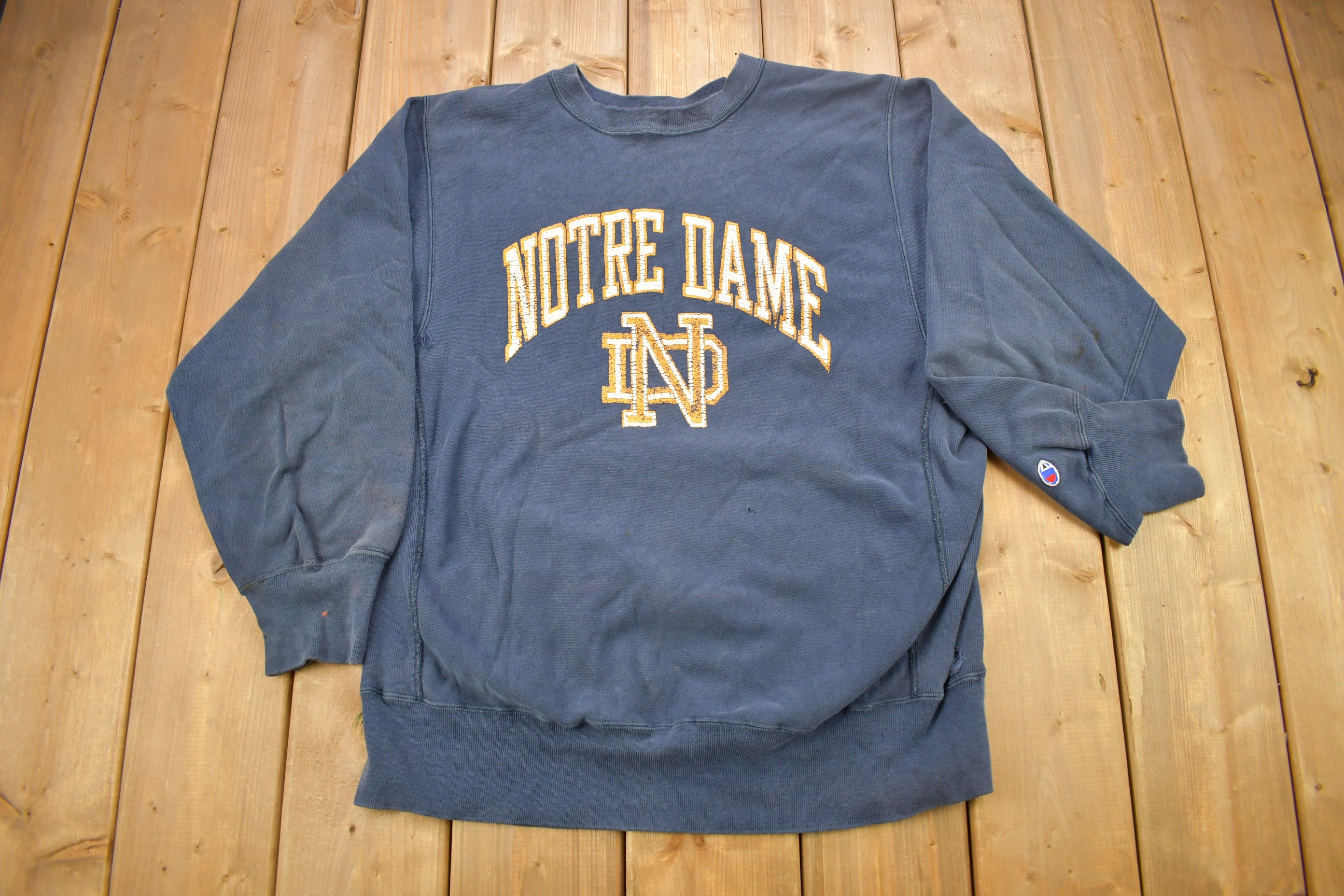 Vintage 1990s University Of Notre Dame Champion Reverse Weave Sweatshirt