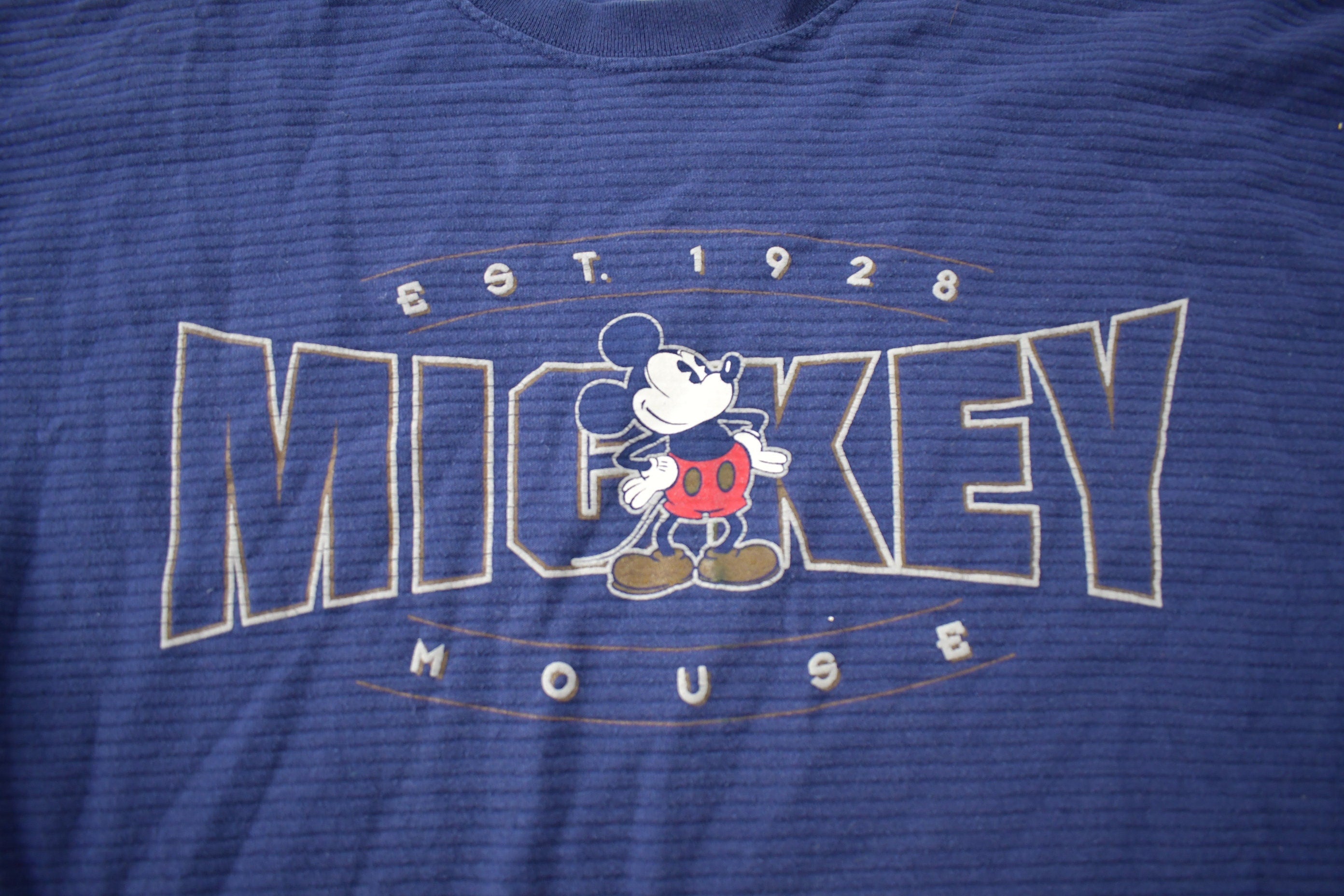 Vintage 1990s Mickey Mouse The Disney Store T-Shirt
