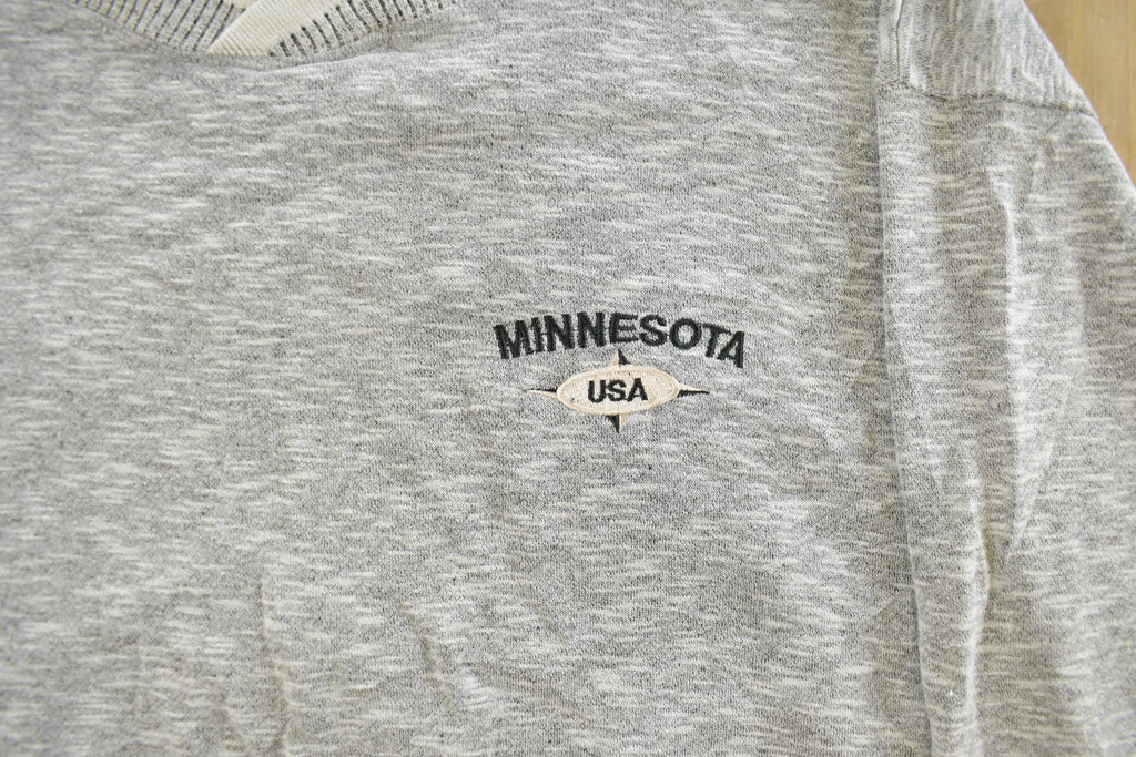 Vintage 1990s Minnesota Embroidered Pines Crewneck Sweatshirt Men's 2XL