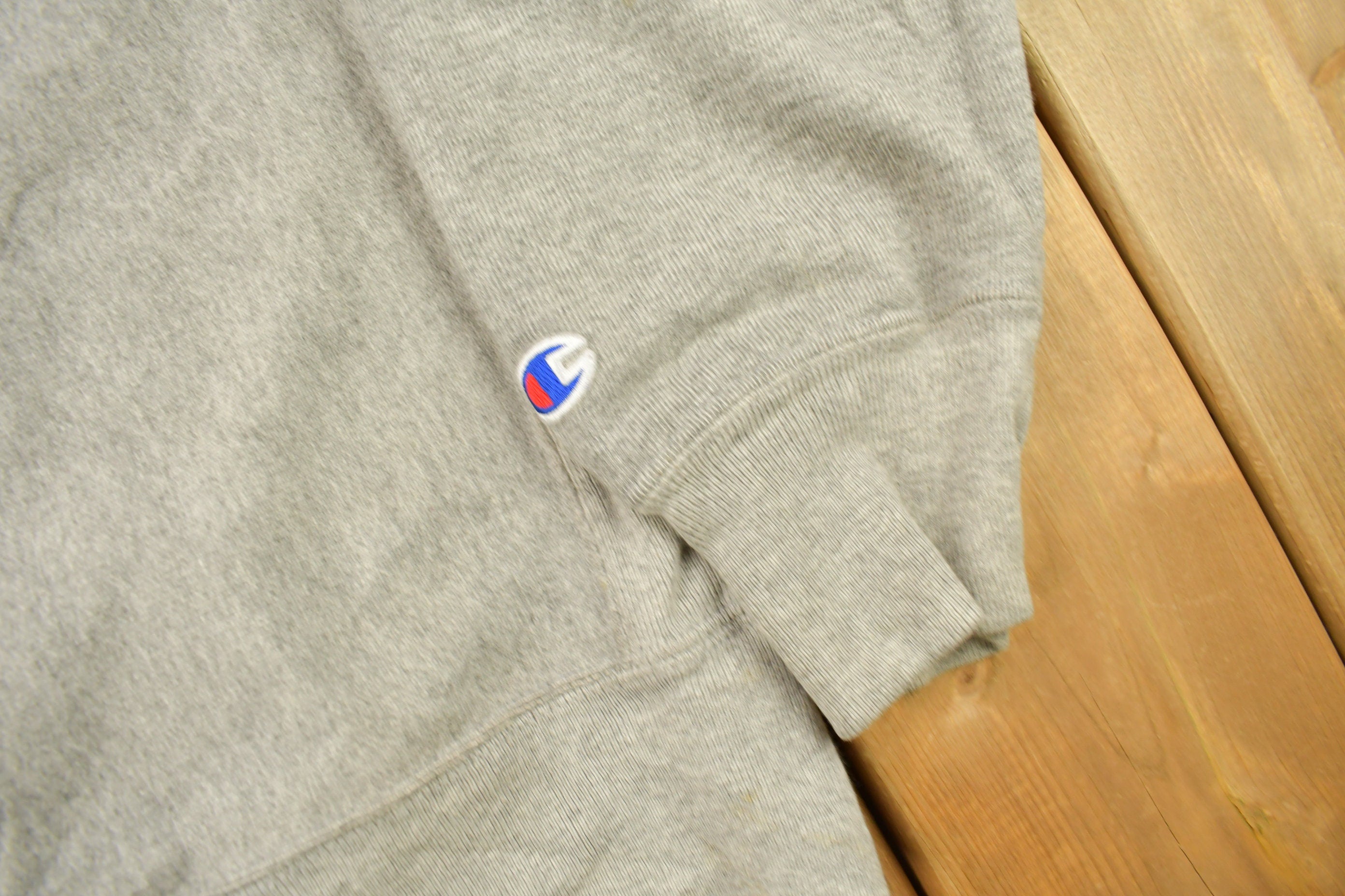 Vintage 1990s University Of Pittsburgh Collegiate Champion Reverse Weave Crewneck