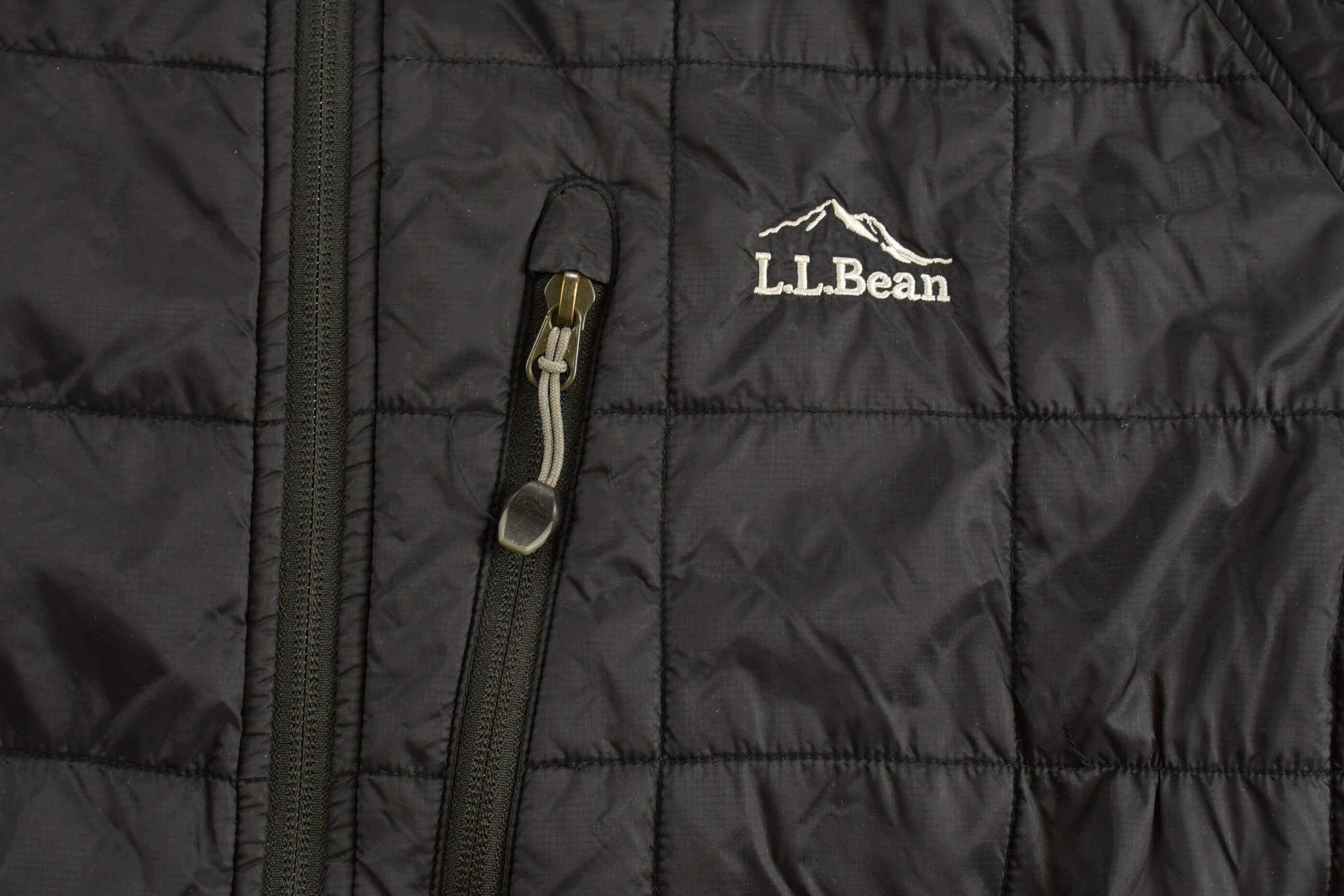 Vintage Blank LL Bean Quilted Puffer Jacket