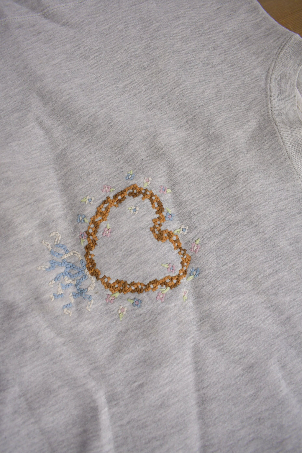 Vintage 1990s Hand Embroidered Heart Crewneck Sweatshirt