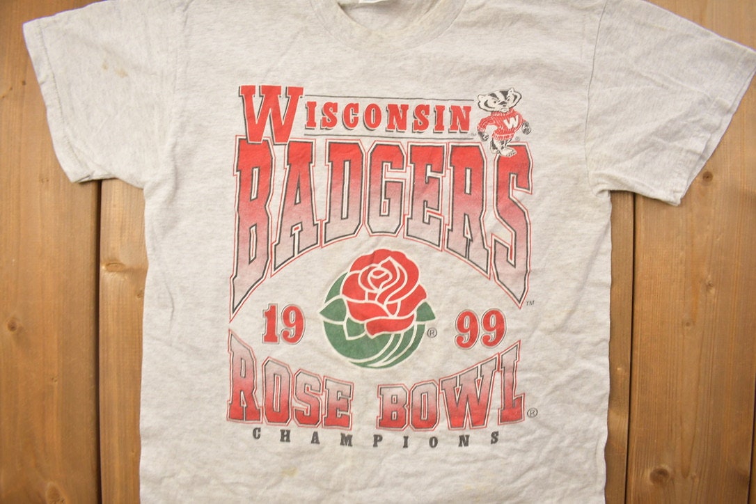 Vintage 1999 Wisconsin Badgers Collegiate T-Shirt