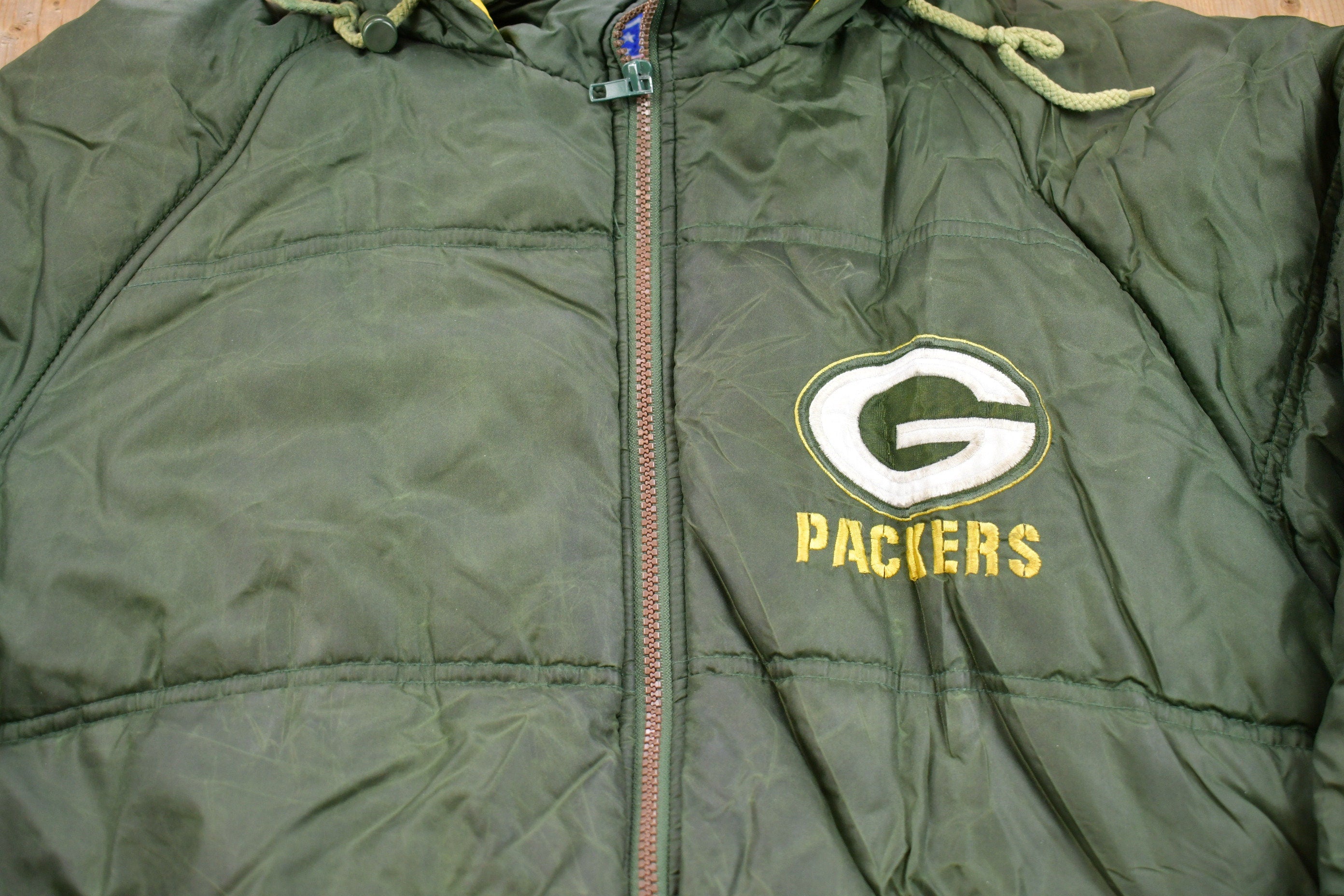Vintage 1990s Green Bay Packers Game Day NFL Puffer Jacket