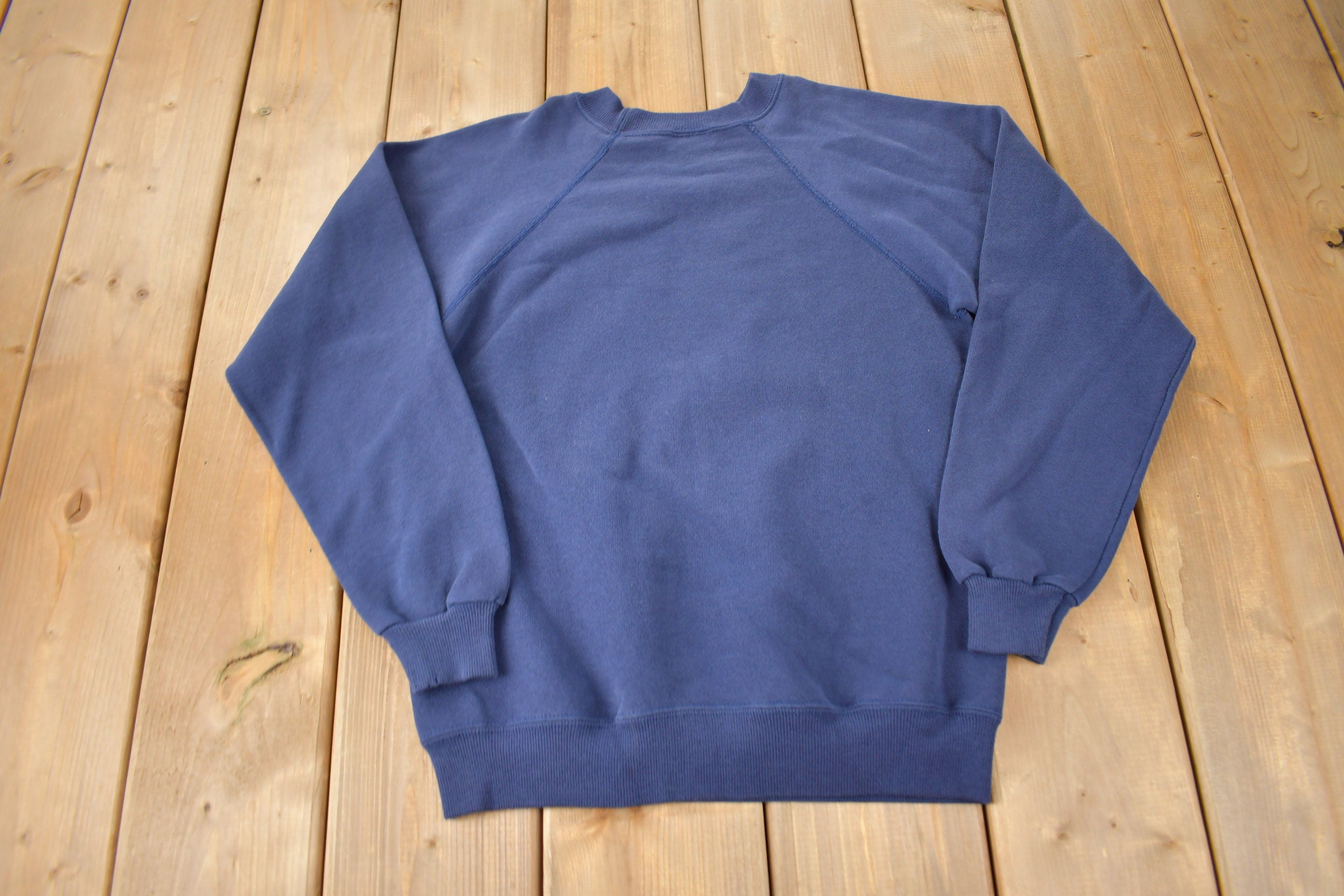 Vintage 1980s University Of Notre Dame Fighting Irish Collegiate Champion Crewneck Made In USA