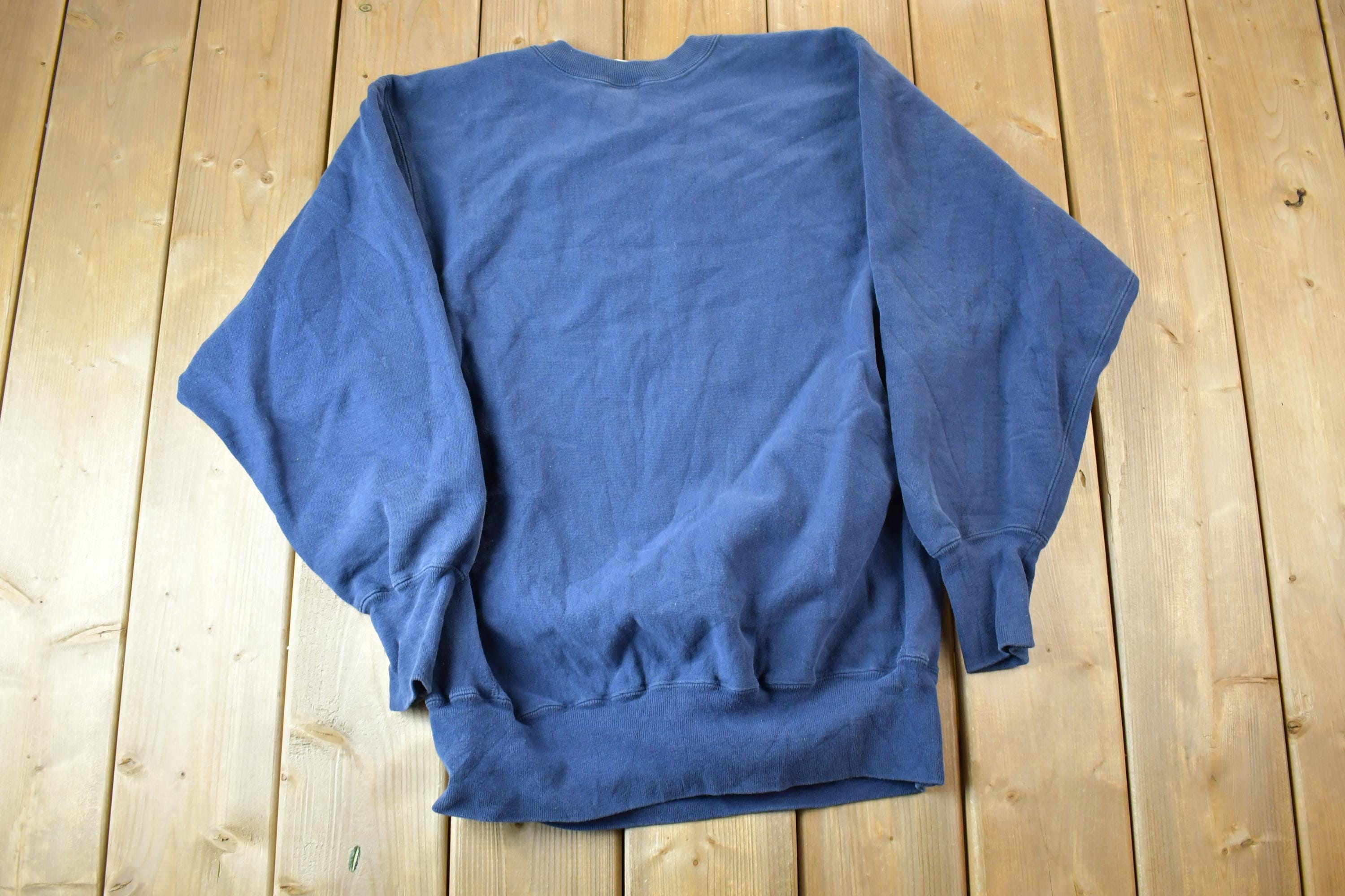 Vintage 1990s Champion Reverse Weave Navy Crewneck Sweatshirt