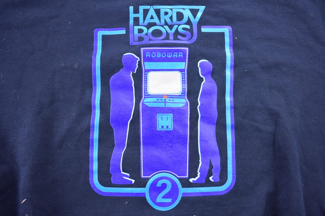 Vintage 1990s Hardy Boys Robowar Roots Graphic Athletics Crewneck Sweatshirt